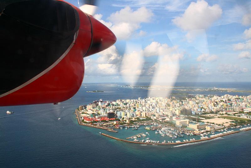 Maldives from the air (52).jpg